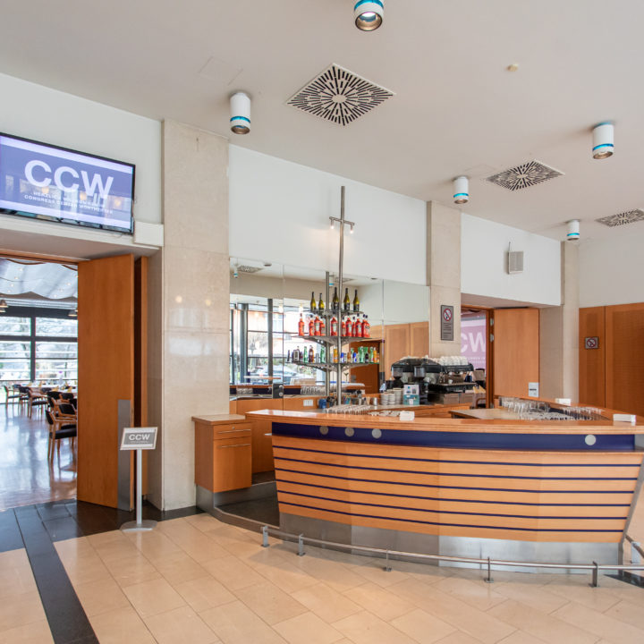 Foyer Bar
